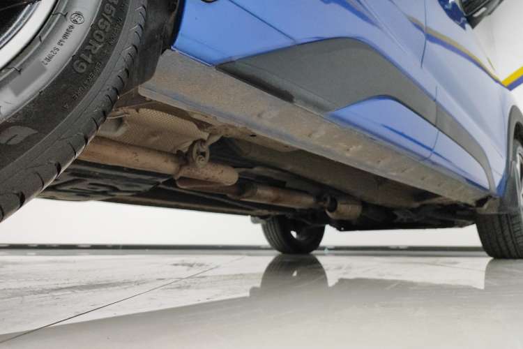 Used SOL X8 2021 300T DCT Leading Smart Connectivity Edition 5-seater Right Side Sill