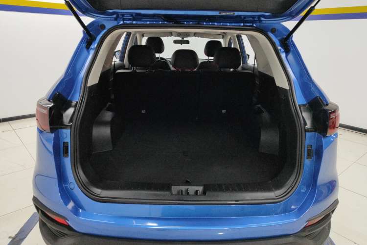 Used SOL X8 2021 300T DCT Leading Smart Connectivity Edition 5-seater Trunk