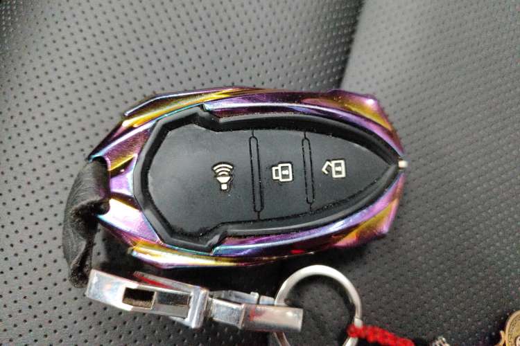 Used SOL X8 2021 300T DCT Leading Smart Connectivity Edition 5-seater Vehicle Key