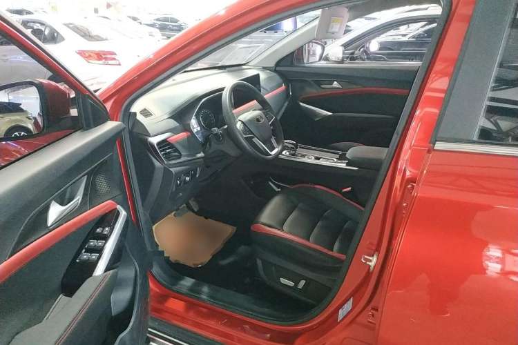 Used SOL X8 2021 300T DCT Luxury Smart Connect Edition 5 Seats Driver Seat