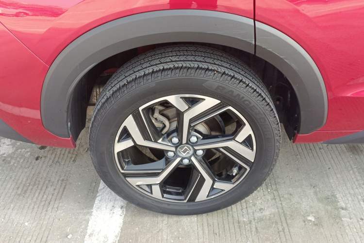 Used SOL X8 2021 300T DCT Luxury Smart Connect Edition 6 Seats Exterior 8