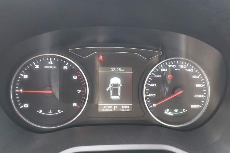 Used SOL X8 2021 300T DCT Panoramic Luxury Edition 5 Seats Instrument Cluster