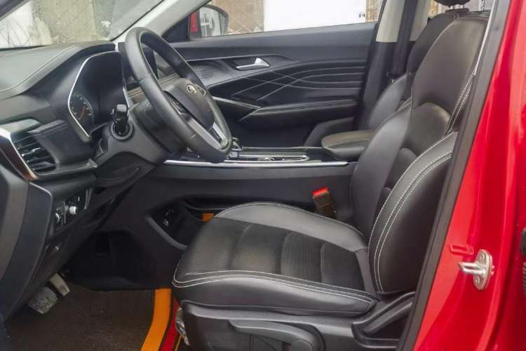 Used SOL X8 2021 300T DCT Panoramic Luxury Edition 6 Seats Interior 2