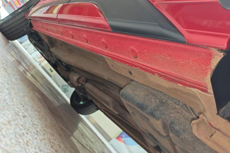 Used SOL X8 2021 300T DCT Prestige Smart Connectivity Edition 5-seater Left Side Sill