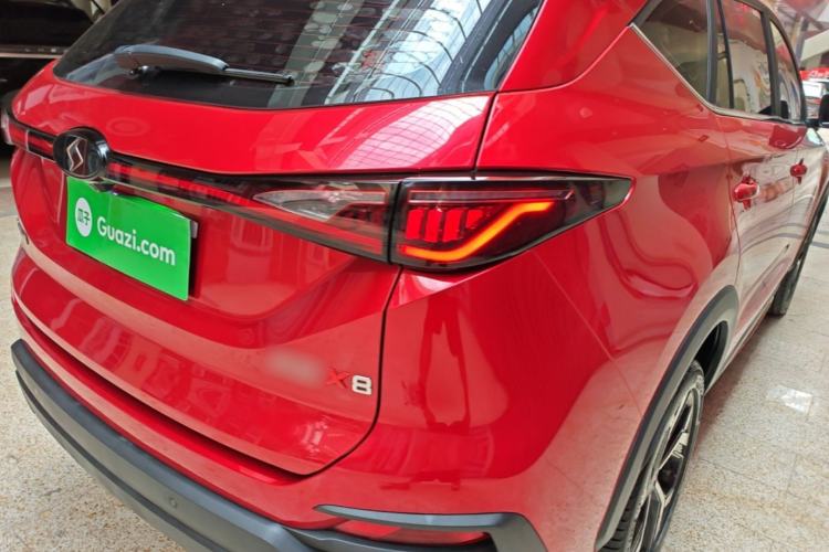 Used SOL X8 2021 300T DCT Prestige Smart Connectivity Edition 5-seater Right Rear Taillight