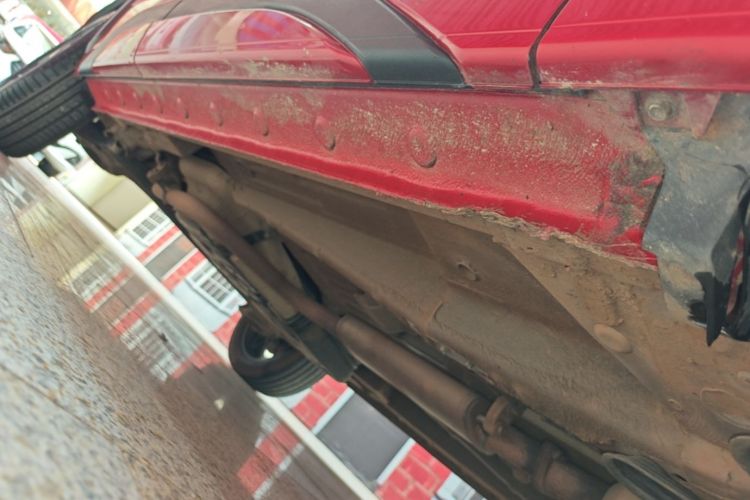 Used SOL X8 2021 300T DCT Prestige Smart Connectivity Edition 5-seater Right Side Sill