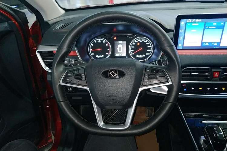 Used SOL X8 2021 300T DCT Luxury Smart Connect Edition 5 Seats Steering Wheel