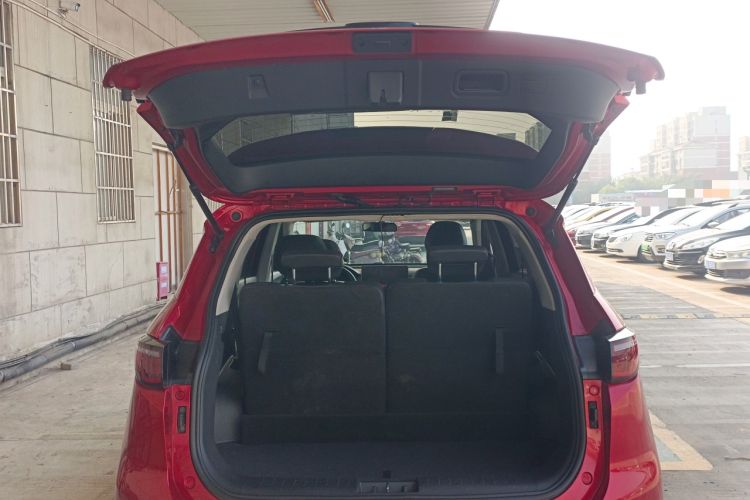 Used SOL X8 2021 300T DCT Luxury Smart Connect Edition 6 Seats Trunk