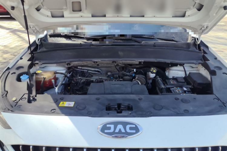 Used SOL X8 2021 300T DCT Comfort Edition 6 Seats Engine Bay