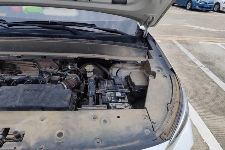 Used SOL X8 2021 300T DCT Leading Smart Connectivity Version 7 Seats Engine Bay Left