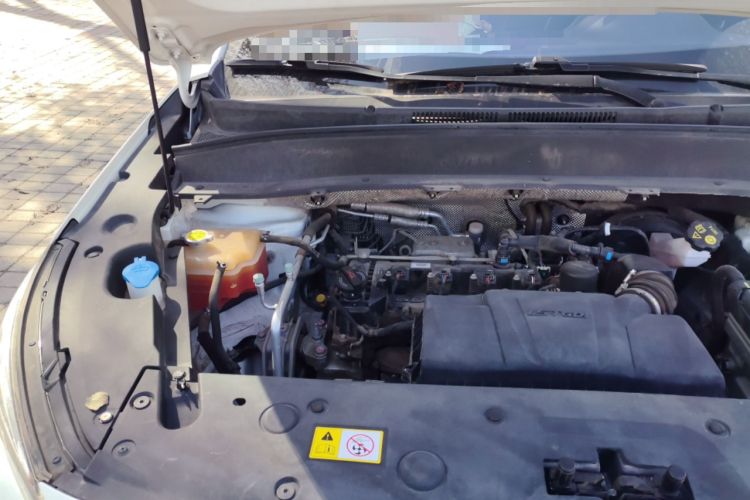 Used SOL X8 2021 300T DCT Comfort Edition 6 Seats Engine Bay Right