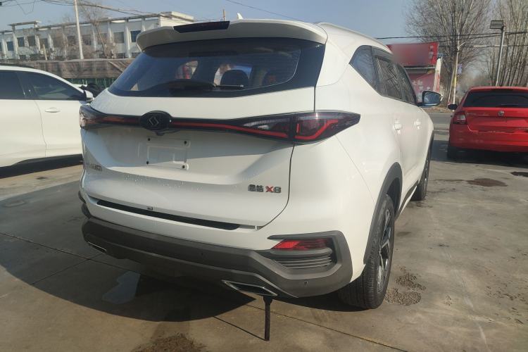 Used SOL X8 2021 300T DCT Luxury Smart Connect Edition 5 Seats Exterior 5