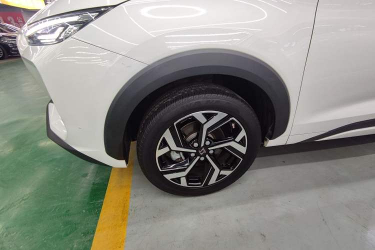 Used SOL X8 2021 300T DCT Luxury Smart Connect Edition 7 Seats Exterior 6