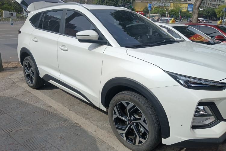 Used SOL X8 2021 300T DCT Leading Smart Connectivity Version 7 Seats Front Right 45 Deg