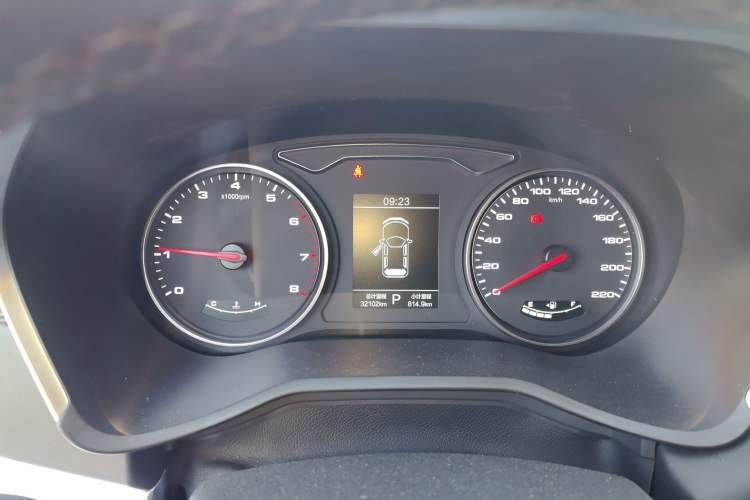 Used SOL X8 2021 300T DCT Comfort Edition 6 Seats Instrument Cluster