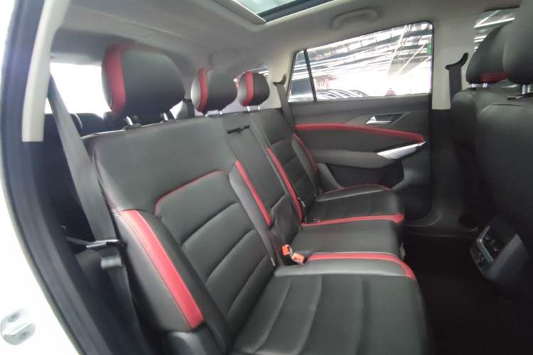 Used SOL X8 2021 300T DCT Luxury Smart Connect Edition 7 Seats Interior 12