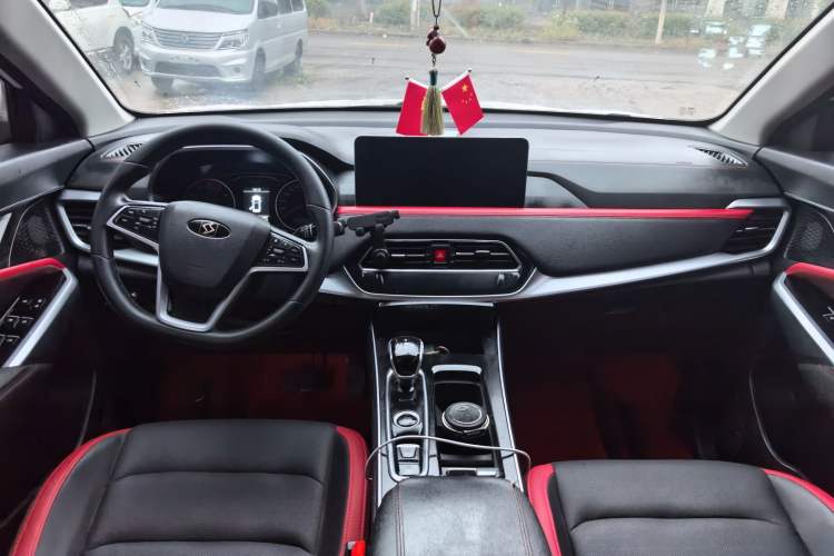 Used SOL X8 2021 300T DCT Luxury Smart Connect Edition 7 Seats Interior 3
