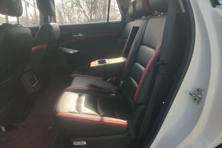 Used SOL X8 2021 300T DCT Luxury Smart Connect Edition 5 Seats Interior 4