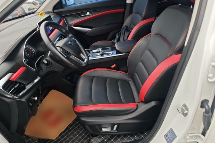 Used SOL X8 2021 300T DCT Luxury Smart Connect Edition 7 Seats Left Front Seat