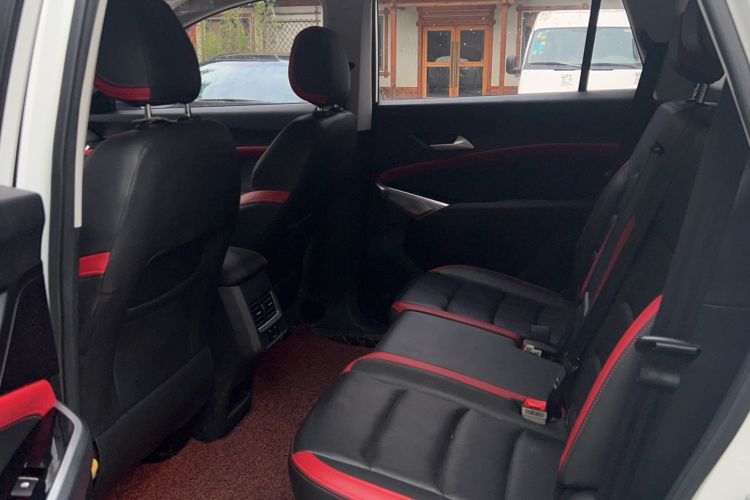 Used SOL X8 2021 300T DCT Panoramic Luxury Edition 5 Seats Left Rear Seat
