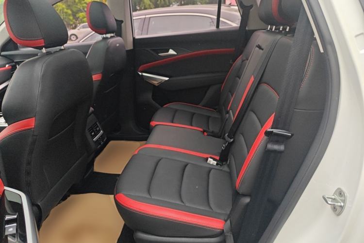 Used SOL X8 2021 300T DCT Luxury Smart Connect Edition 5 Seats Left Rear Seat