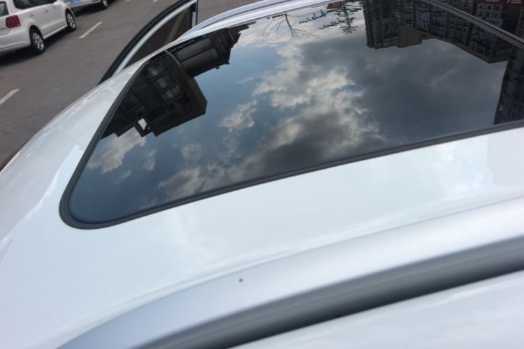 Used SOL X8 2021 300T DCT Luxury Smart Connect Edition 7 Seats Roof