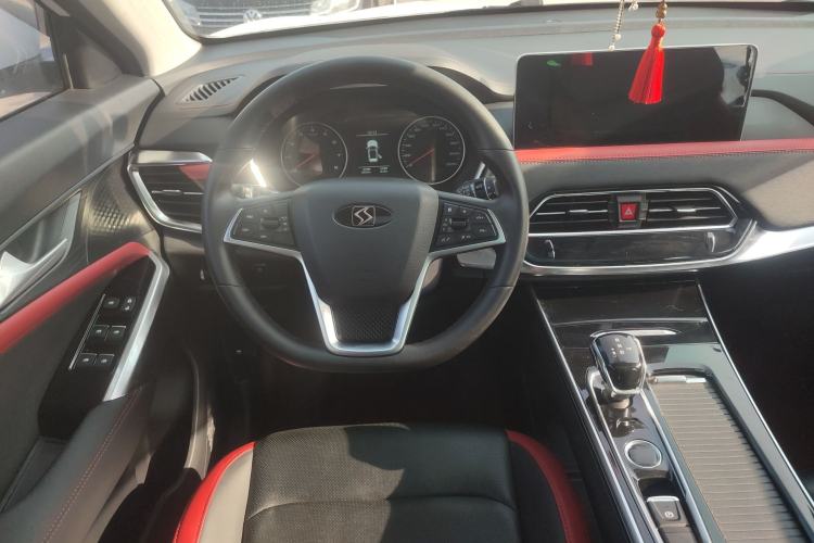 Used SOL X8 2021 300T DCT Luxury Smart Connect Edition 5 Seats Steering Wheel