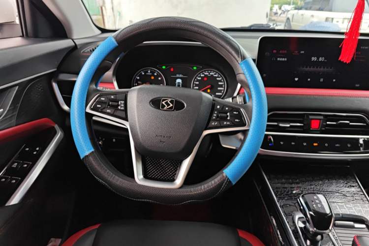 Used SOL X8 2021 300T DCT Panoramic Luxury Edition 6 Seats Steering Wheel