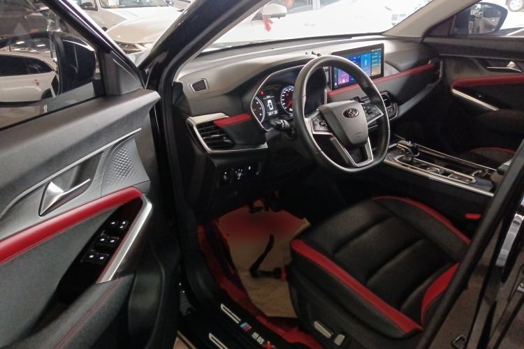 Used SOL X8 2022 Da Sheng Edition 300T DCT Xingzhe Model 7 Seats Interior 3