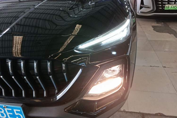 Used SOL X8 2022 Da Sheng Edition 300T DCT Xingzhe Model 7 Seats Left Front Headlight