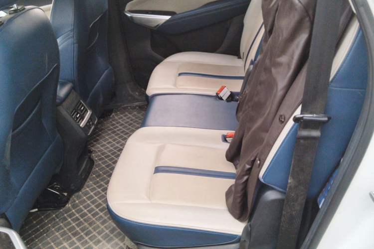 Used SOL X8 2022 Da Sheng Edition 300T DCT Xingzhe Model 7 Seats Left Rear Seat