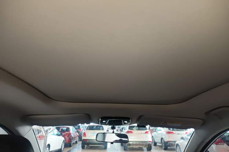 Used SOL X8 PLUS 2023 1.5 TGDI DCT Smart Edition 7-Seater Headliner