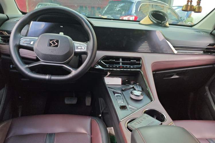 Used SOL X8 PLUS  Center Console
