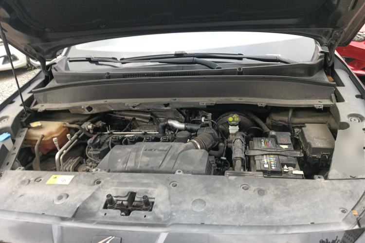 Used SOL X8 PLUS 2023 1.5 TGDI DCT Smart Edition 7-Seater Engine Bay