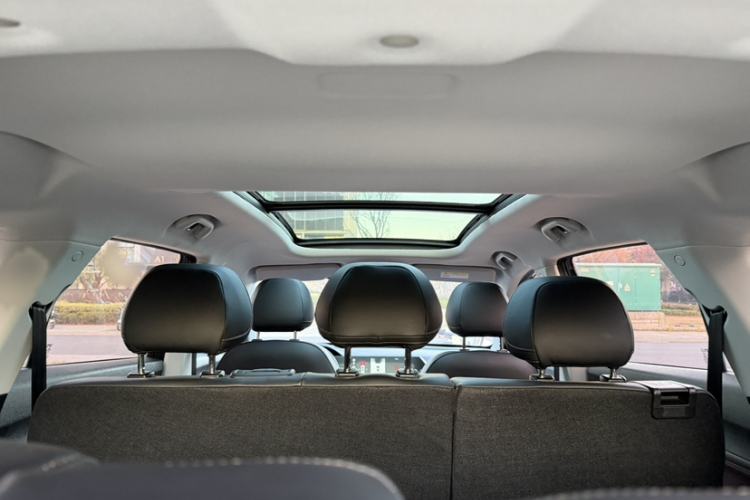 Used SOL X8 PLUS 2023 1.5 TGDI DCT Smart Edition 7-Seater Exterior 11