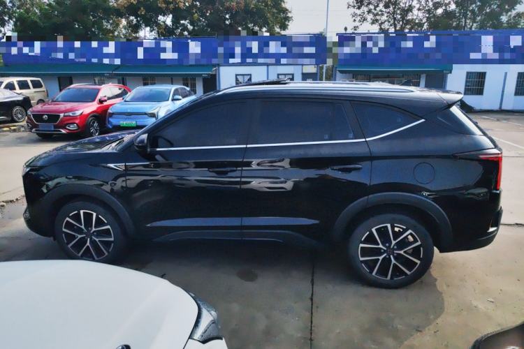 Used SOL X8 PLUS 2023 1.5 TGDI DCT ZhiShang Edition 7-Seater Exterior 3