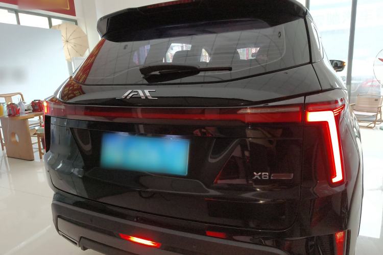 Used SOL X8 PLUS 2023 1.5 TGDI DCT Smart Edition 7-Seater Exterior 4