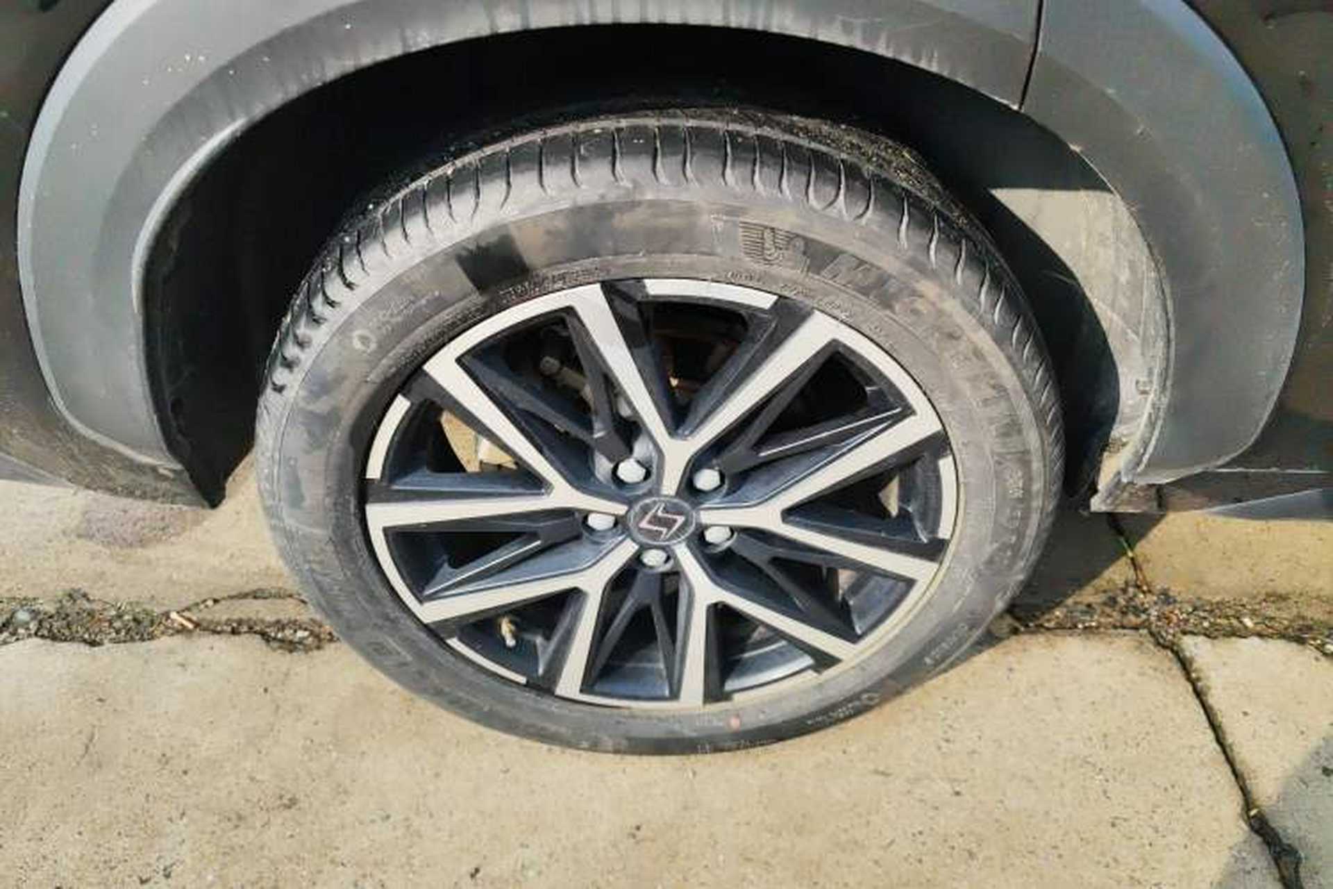 Used SOL X8 PLUS 2023 1.5 TGDI DCT ZhiShang Edition 7-Seater Exterior 8