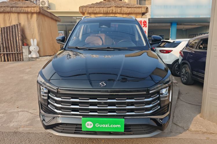 Used SOL X8 PLUS 2023 1.5 TGDI DCT ZhiShang Edition 7-Seater Front