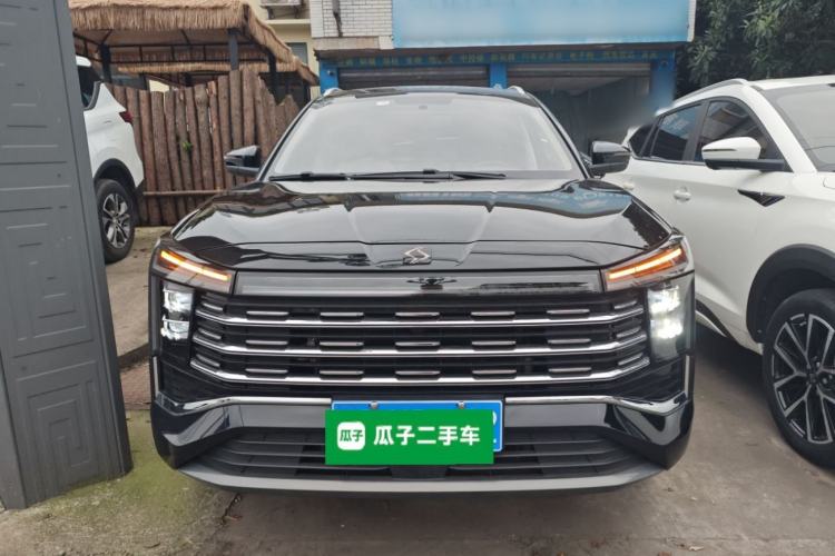 Used SOL X8 PLUS 2023 1.5 TGDI DCT Smart Home Edition 7-Seater Front