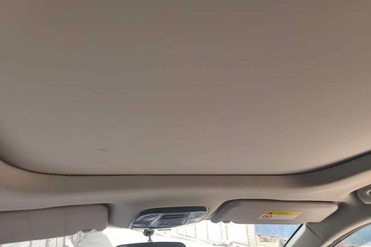 Used SOL X8 PLUS 2023 1.5 TGDI DCT Smart Edition 7-Seater Headliner