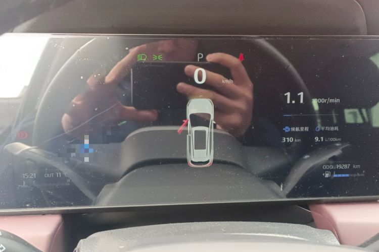 Used SOL X8 PLUS 2023 1.5 TGDI DCT Smart Edition 7-Seater Instrument Cluster