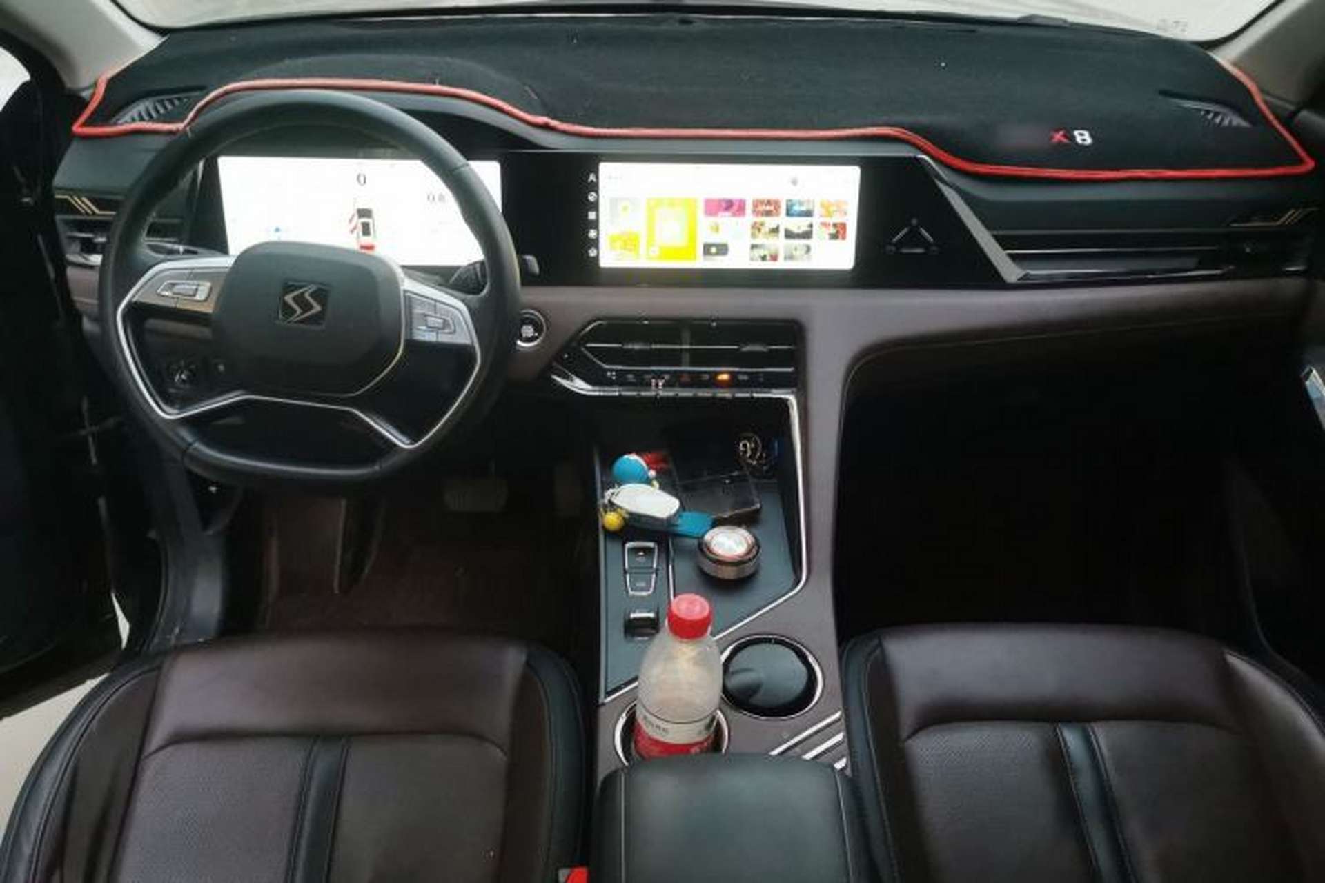 Used SOL X8 PLUS 2023 1.5 TGDI DCT Smart Home Edition 7-Seater Interior 2