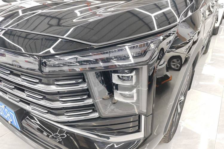 Used SOL X8 PLUS 2023 1.5 TGDI DCT Smart Edition 7-Seater Left Front Headlight