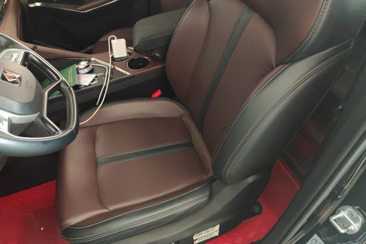 Used SOL X8 PLUS 2023 1.5 TGDI DCT Prestige Edition 7-Seater Left Front Seat