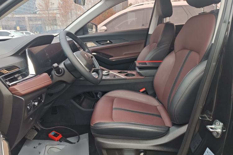 Used SOL X8 PLUS 2023 1.5 TGDI DCT Smart Edition 7-Seater Left Front Seat