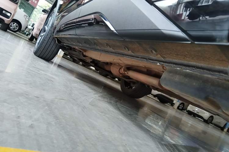 Used SOL X8 PLUS 2023 1.5 TGDI DCT Smart Edition 7-Seater Left Side Sill