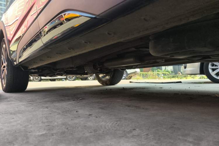 Used SOL X8 PLUS 2023 1.5 TGDI DCT Smart Edition 7-Seater Left Side Sill