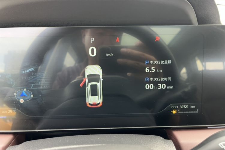 Used SOL X8 PLUS 2023 1.5 TGDI DCT Smart Edition 7-Seater Odometer Close Up