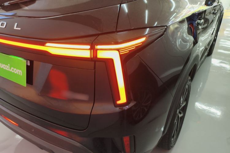 Used SOL X8 PLUS 2023 1.5 TGDI DCT Smart Edition 7-Seater Right Rear Taillight